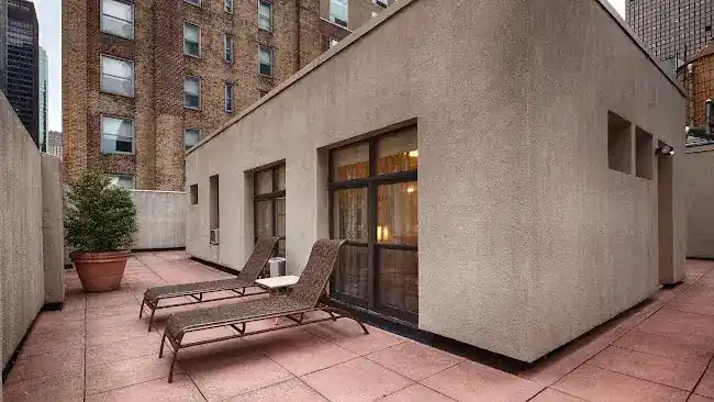 Best Western Plus Hospitality House