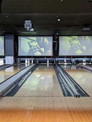 Better Off Bowling - New York
