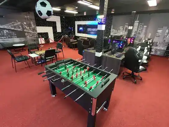 Black And White Billiards