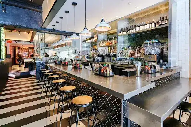 Black Tap Craft Burgers & Beer - 35th St