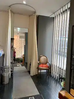 Black & White Cleaners