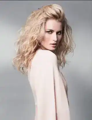 Blandi Salon