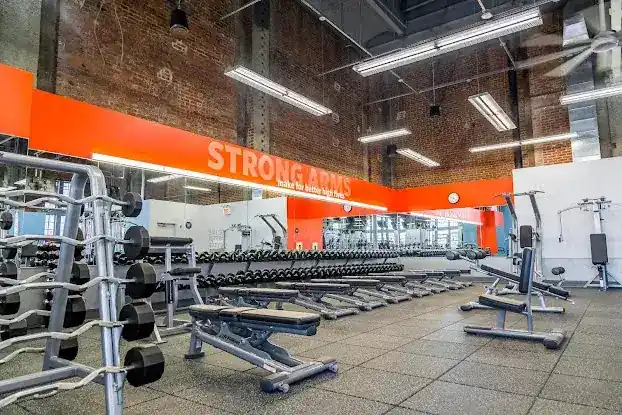 Blink Fitness 54th