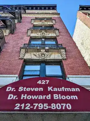 Bloom Howard DDS Bridge Dentists