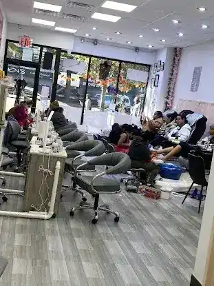 Blossom Nail Salon