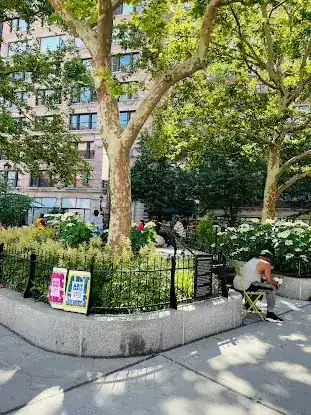 Bogardus Plaza