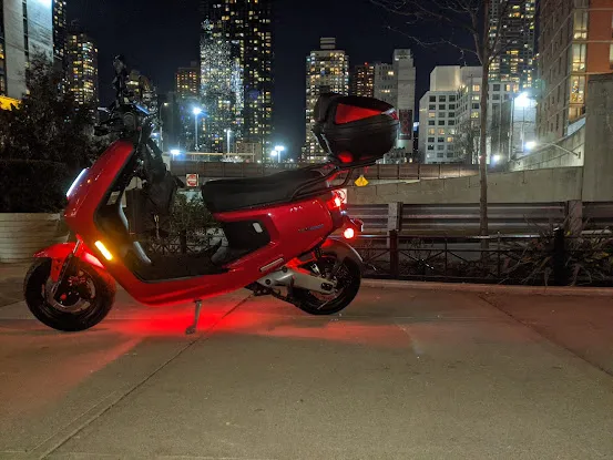 BOGART'S SCOOTERS