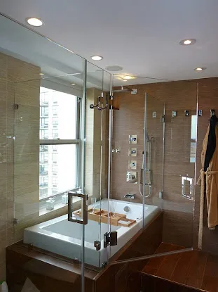 Bravura Glass & Mirror Corporation