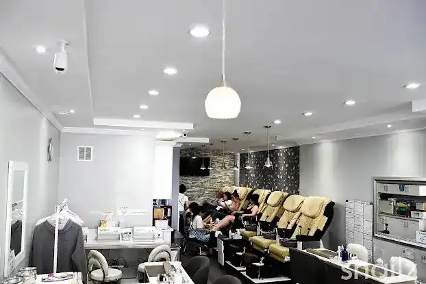 Breeze Nail plus spa