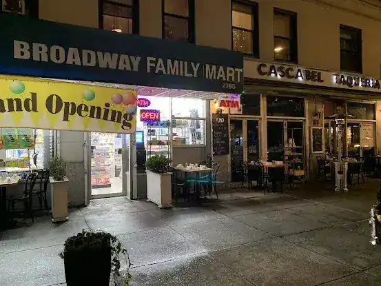 Broadway Family Mart