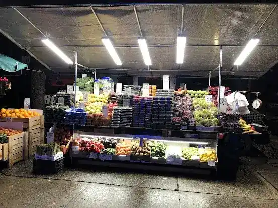 Broadway & W 81st street Fruit Stand