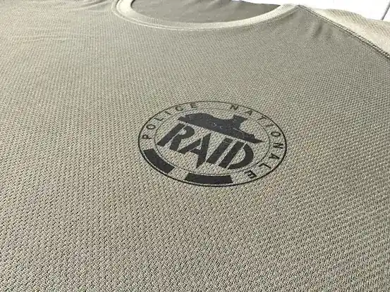 Broderie Paris - Flocage Paris - Sérigraphie Paris - Impression Textile Paris Tissu T-Shirt - Vitrophanie | ATELIER AFDAL