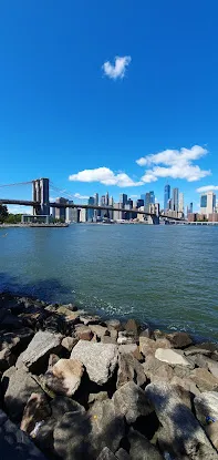 Brooklyn and Manhattan Bridges Lookout
