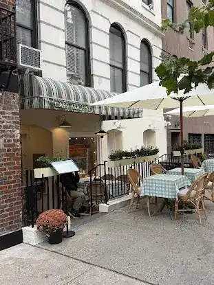 Cafe August
