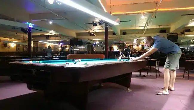 Cafe Billiards Club
