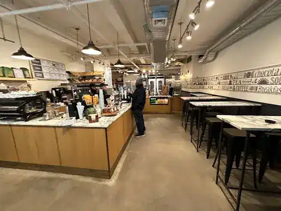 Café D’Avignon @ The Moxy Times Square