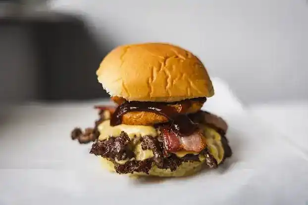 Casa 13urger
