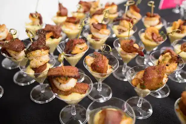 Catering by Komeeda