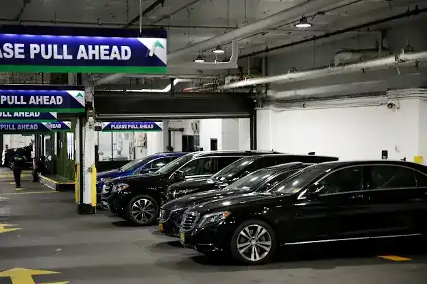 Centerpark West 53rd Street Parking Garage