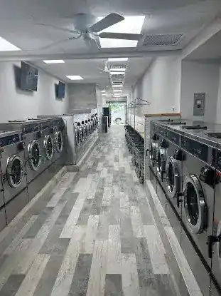 Central Wash Laundromat