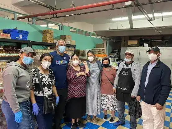 Centro Evangelistico MMM Inc Community Food Pantry Program