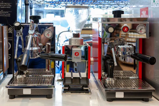 Cerini Coffee & Gifts