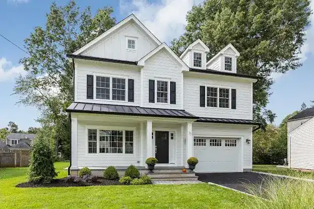 Charles Louis Custom Homes