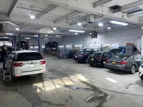 Charlie's Auto Collision Inc