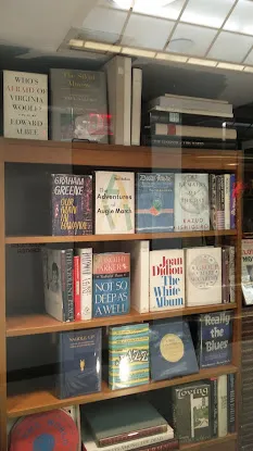Chartwell Booksellers