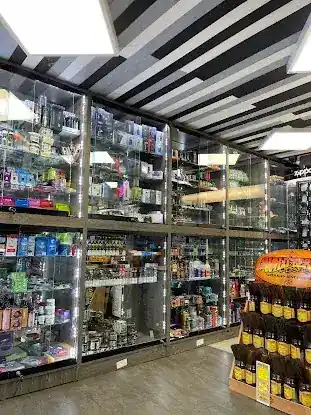 Chelsea Vibez smokeshop