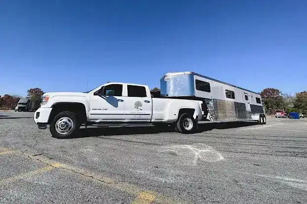 Chestnut Unlimited Horse Transportation