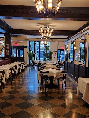 Chez Francis