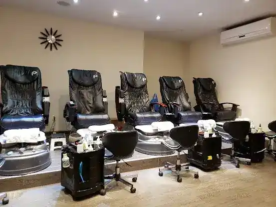 Chic Nail & Spa