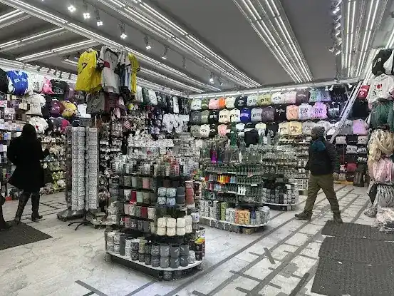 Chinatown Center Gift Shop