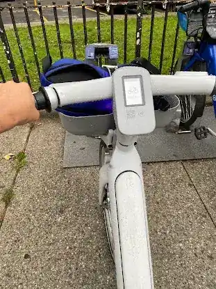 Citi Bike: 3 Ave & E 100 St
