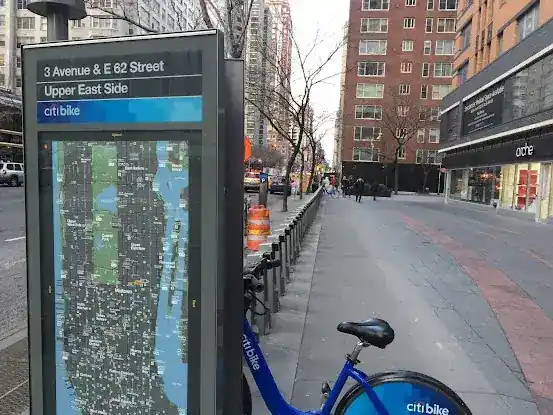 Citi Bike: 3 Ave & E 62 St