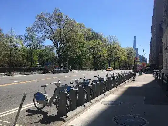 Citi Bike: Central Park West & W 85 St