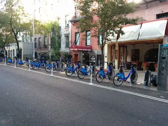 Citi Bike: St Marks Pl & 1 Ave