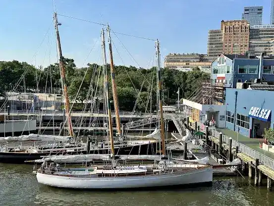 City Cruises New York - Pier 61 North