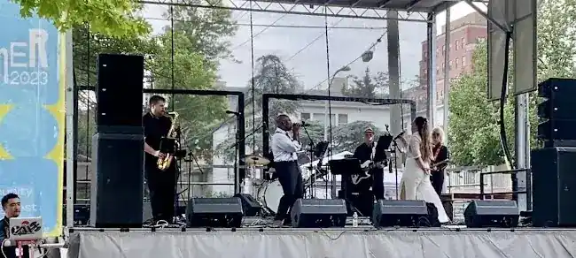 City live music