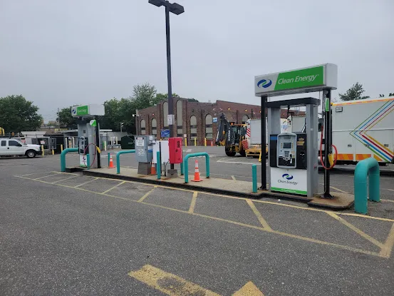 Clean Energy CNG Fuel Station