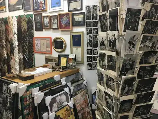Clinton Hill Simply Art & Framing Gallery