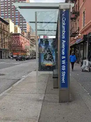 Columbus Av/W 69 St
