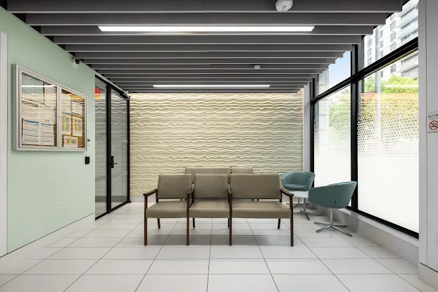 Community Healthcare Network – Lower East Side / Catherine M. Abate