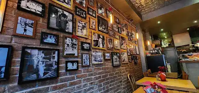 Crispy Heaven bakery and restaurant