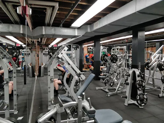 Crunch Fitness - Ft. Greene
