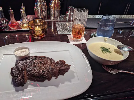 CUT by Wolfgang Puck