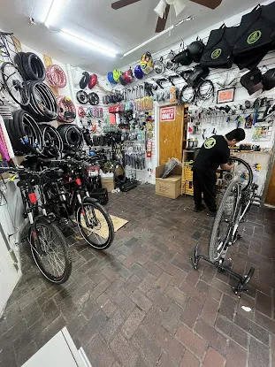 DANIELS BIKE SHOP 5 LLC.