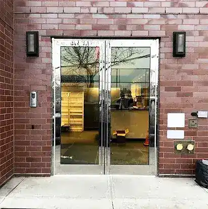 DB Storefronts