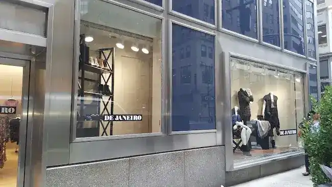 De Janeiro Stores